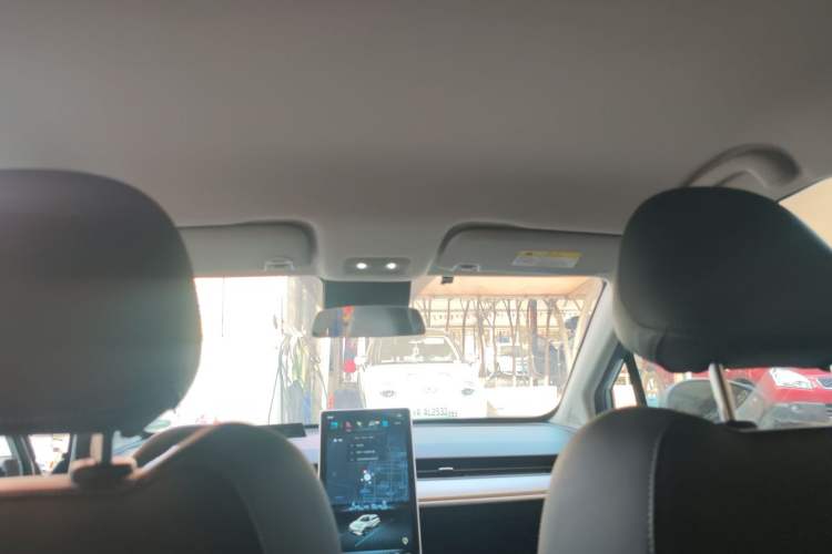 Used NETA V 2021 Long-Range Entertainment Edition Upgrade Model
