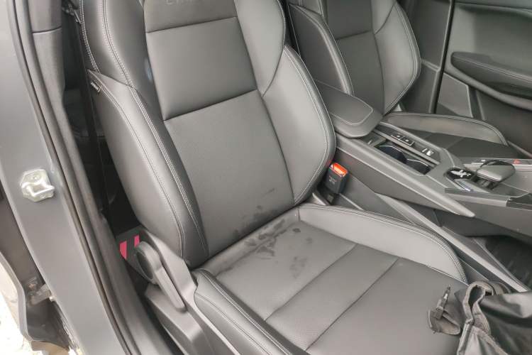 Used Lynk & Co 06 2023 Remix 1.5T JinPro
