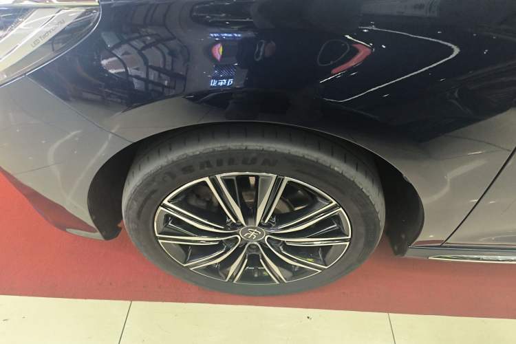 Used BYD Song MAX New Energy 2019 DM 1.5T Smart Connect Advanced 7-Seater China VI Standard