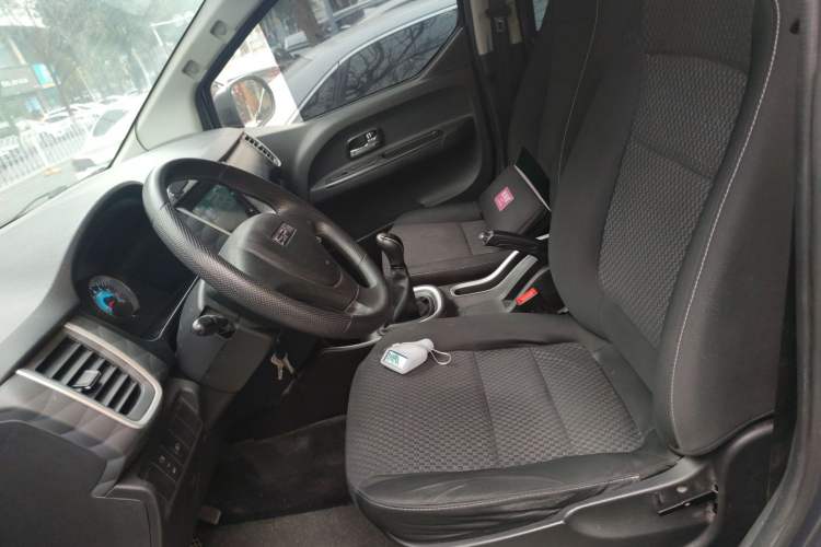 Used Jinbei Gold Hiace M Classic 2022 1.5L Engineering Lion Passenger Vehicle 5 Seats