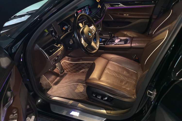 Used BMW 7 Series 2018 730Li Luxury Edition M Sport Package Driver Seat