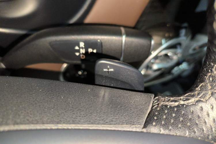 Used Mercedes-Benz Vito 2020 2.0T Business Version 7 Seats