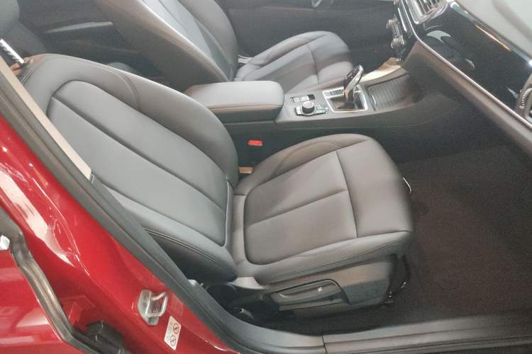 Used BMW 1 Series 2020 120i Fashion Model