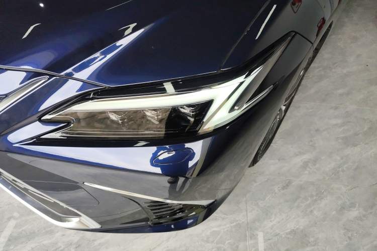 Used Lexus ES 2025 200 Premium Edition
