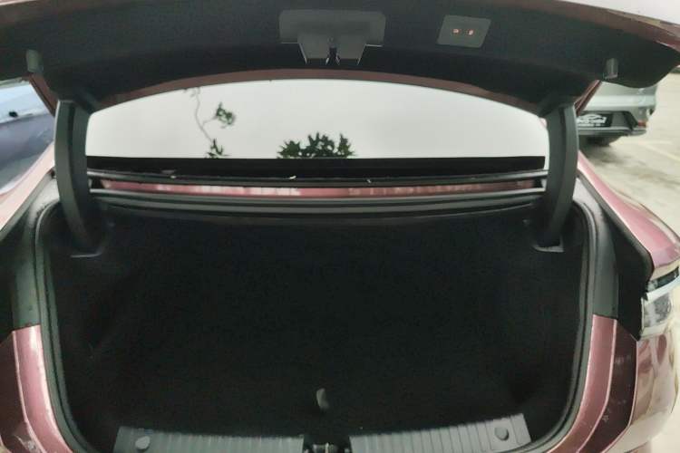 Used BYD Seal 2023 DM-i 1.5T 121km Flagship Model
