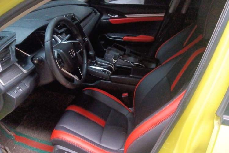 Used Honda Civic 2019 220TURBO CVT Dynamic Edition China VI