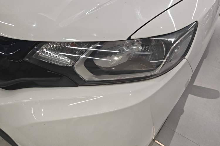 Used Honda Fit 2016 1.5L LX CVT Comfort Model Left Front Headlight