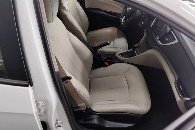 Used Buick GT 2018 15T Dual-Clutch Elite Model China V Standard
