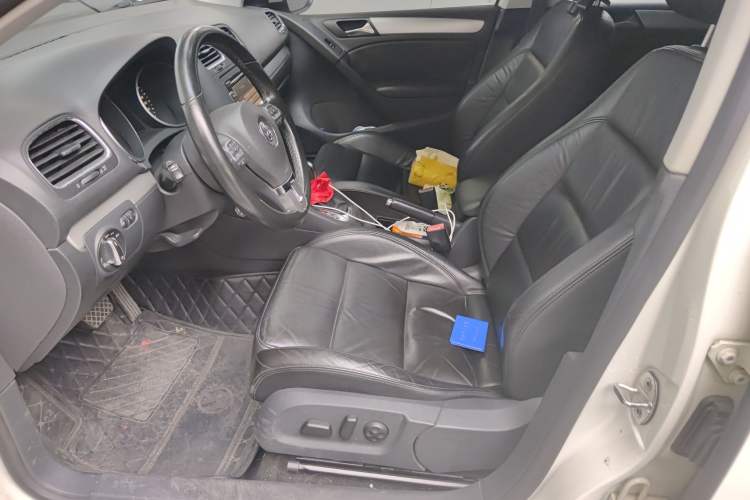 Used Volkswagen Golf 2012 1.4TSI Automatic Luxury Edition
