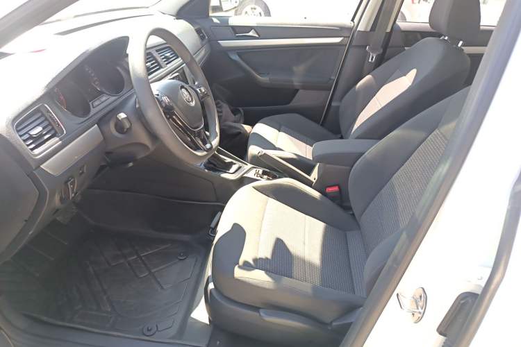 Used Volkswagen Lavida 2017 1.6L Automatic Fashion Edition
