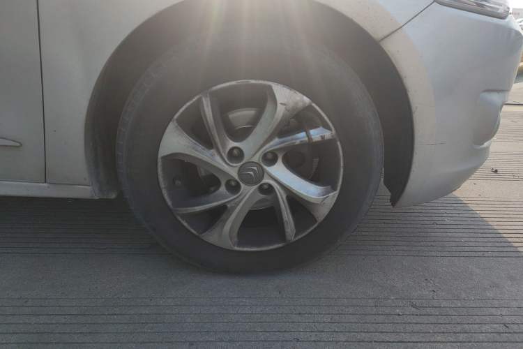 Used Citroen Elysee 2014 1.6L Manual Comfort Model
