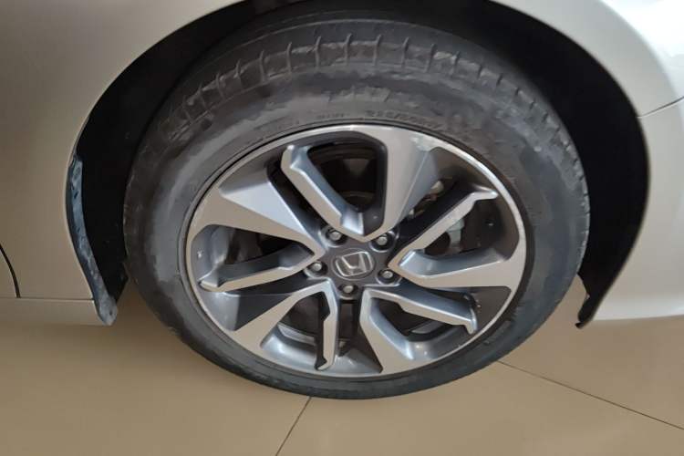 Used Honda Inspire 2019 260TURBO Elegant Edition China V Emission Standard Exterior 4