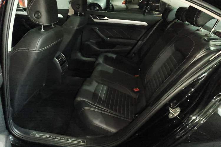 Used Volkswagen Magotan 2025 Zhongxiang Version 280TSI DSG Comfort Edition
