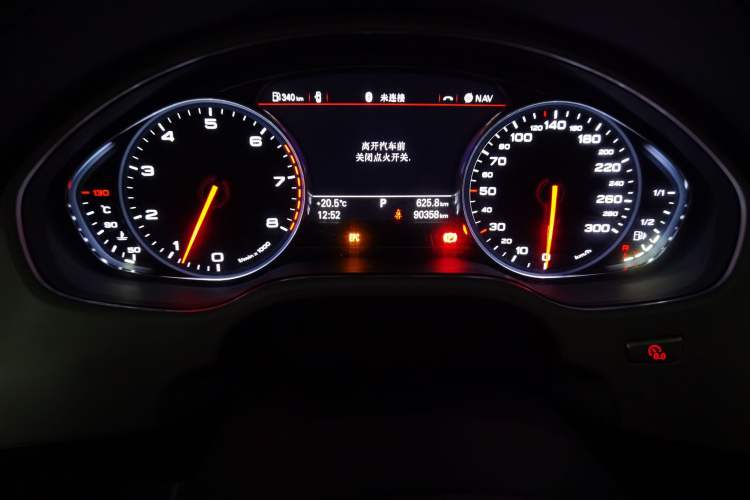 Used Audi A8 2013 A8L 45 TFSI quattro Comfort model
