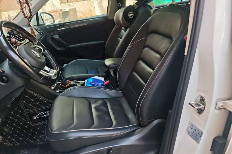 Used Volkswagen Tiguan L 2020 330TSI Automatic Two-Wheel Drive R-Line Flagship Version China VI Standard