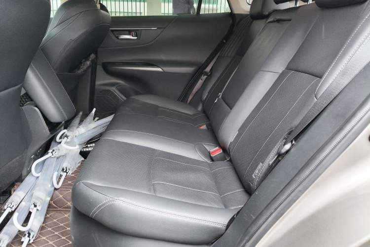 Used Toyota Harrier 2022 Dual-Engine 2.5L CVT Four-Wheel Drive Luxury Edition