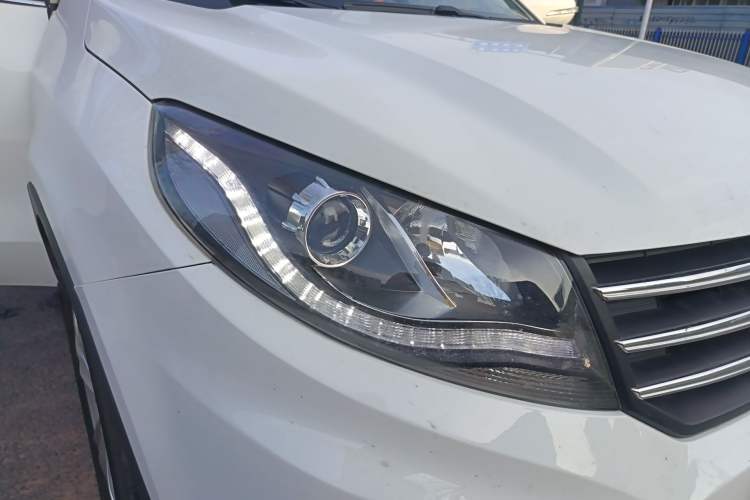 Used Dongfeng Fengon 580 2017 1.8L Manual Comfort Model