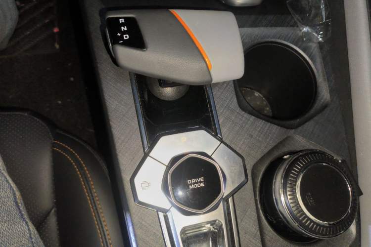 Used Changan UNI-V 2022 1.5T Prestige Version
