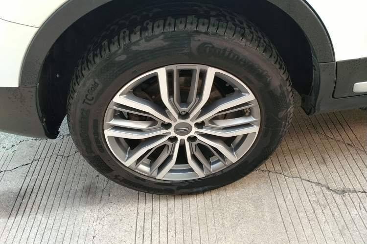 Used Geely Auto Emgrand X7 Sport 2020 1.8TD DCT ZhiZun PRO Right Rear Wheel Hub