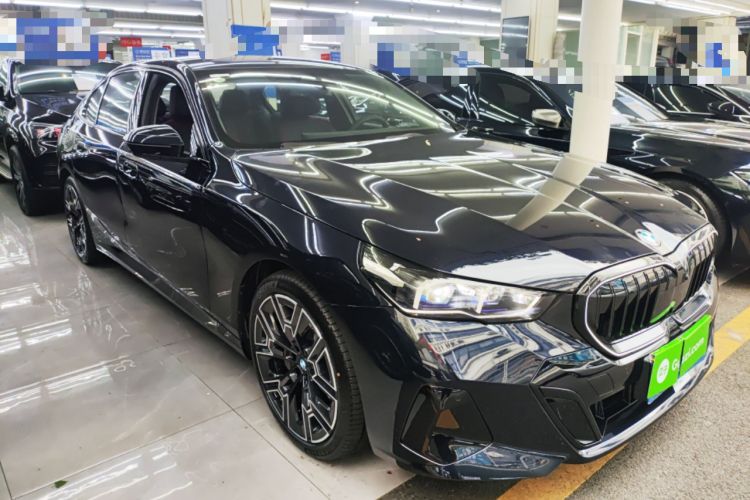 Used BMW 5 Series 2026 530Li Prestige M Sport Package Front Right 45 Deg