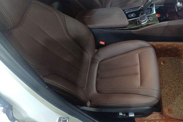 Used BMW 5 Series 2020 525Li M Sport Package
