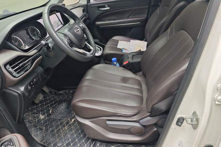 Used GAC Trumpchi M6 2019 270T Automatic Luxury Edition (7-seater) China V Standard
