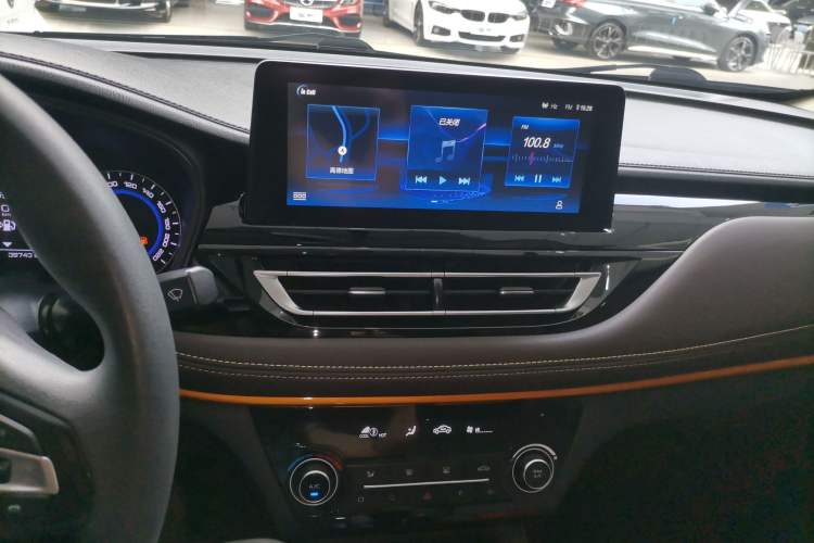 Used Changan Eado DT 2019 1.6L Manual Comfort Model China VI Standard