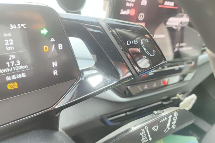 Used Volkswagen ID.4 X 2022 Smart Enjoyment Long-Range Edition Gear Lever