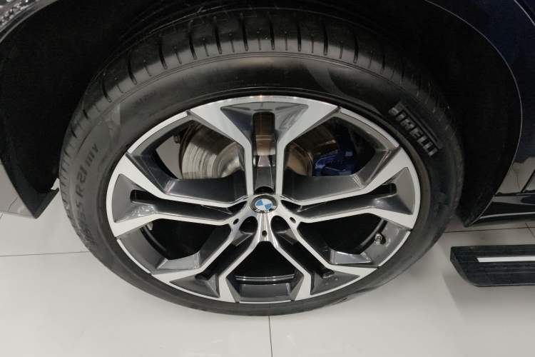 Used BMW X5 2022 Restyled xDrive 40Li Luxury Edition M Sport Package