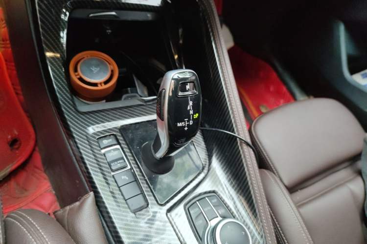 Used BMW X1 2021 sDrive20Li Premium Edition Gear Lever