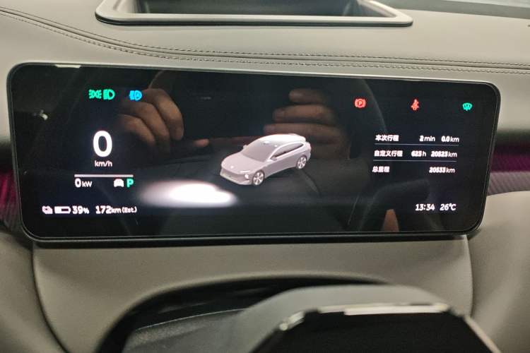 Used Nio ET5T 2025 75 kWh Touring Instrument Cluster