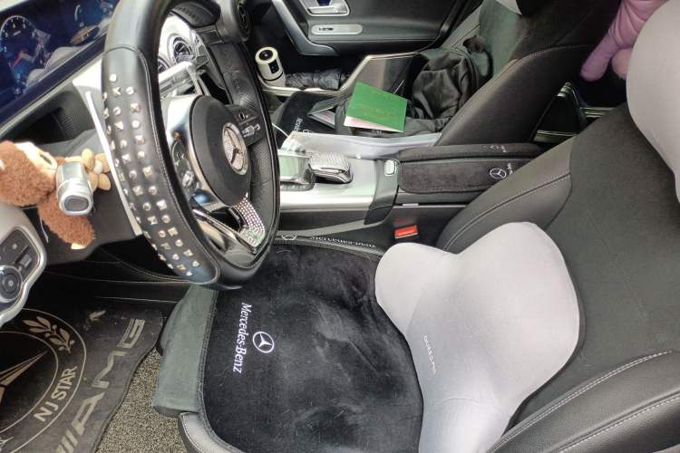 Used Mercedes-Benz A-Class 2020 Restyled A 200 L Sport Sedan Fashion Version