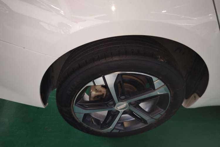 Used Geely Auto Emgrand L 2022 1.4T CVT Flagship Edition
