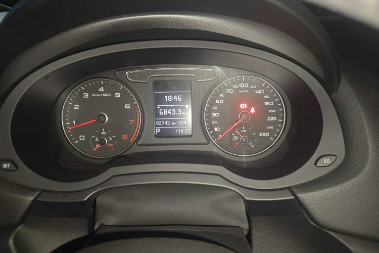 Used Audi Q3 2018 30th Anniversary Edition 30 TFSI Fashion Model
