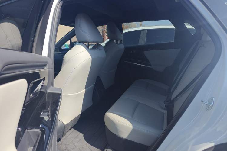 Used Toyota GAC bZ4X 2022 X-MODE Four-Wheel Drive Ultra Left Rear Seat