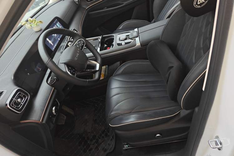 Used Chery Tiggo 9 2023 2.0T Dual-Clutch Two-Wheel Drive Luxury Edition 5 Seats
