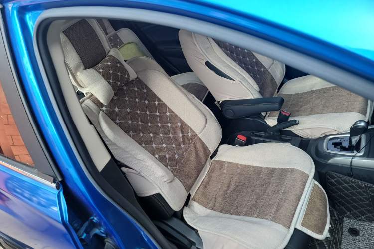 Used BYD Yuan 2016 1.5L Automatic Luxury Version Right Front Seat