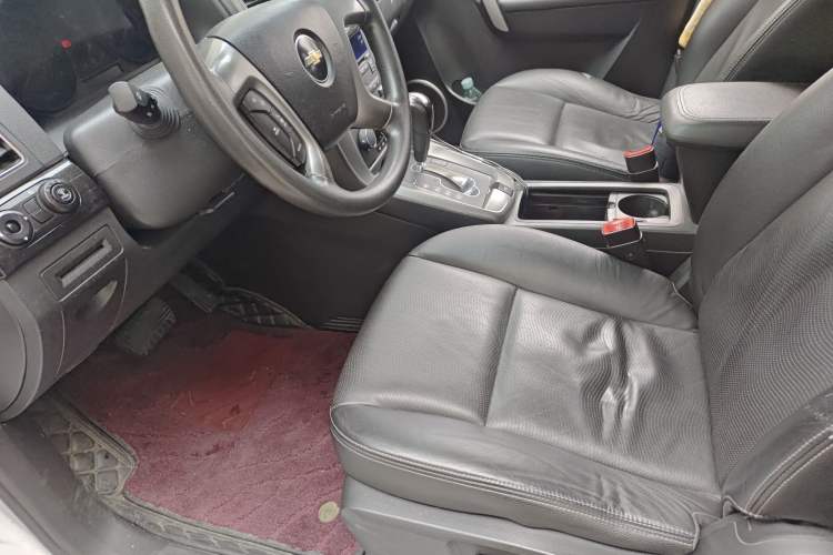 Used Chevrolet Captiva 2014 2.4L Two-Wheel Drive Urban Version 7 Seats