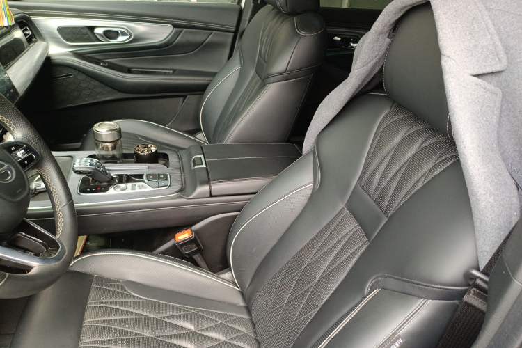 Used GAC Trumpchi GS8 2022 Linghang Series 2.0 TGDI Two-Wheel Drive Luxury Smart Connectivity Version (6 Seats) Left Front Seat