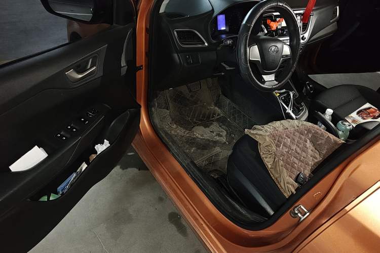 Used Hyundai Verna (new generation) 2016 1.4L Automatic Cool Edition GLS
