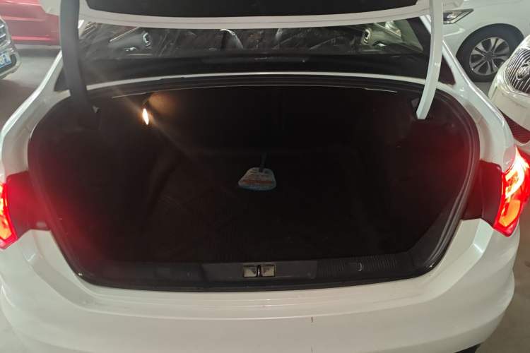 Used Citroen C4L 2014 1.8L Intelligent Drive Automatic Enjoyment Model