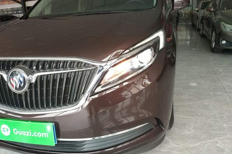 Used Buick GL8 2017 ES 28T Comfort Model China V Standard