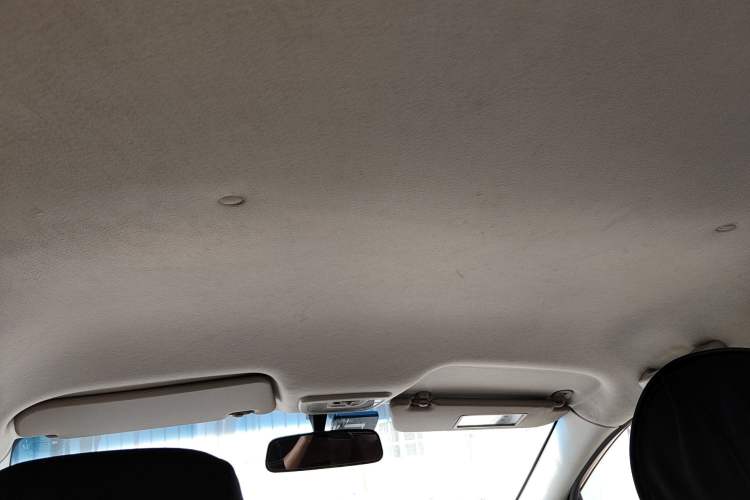 Used Chevrolet Sail 2010 Sedan 1.2L Manual Warm Edition Headliner