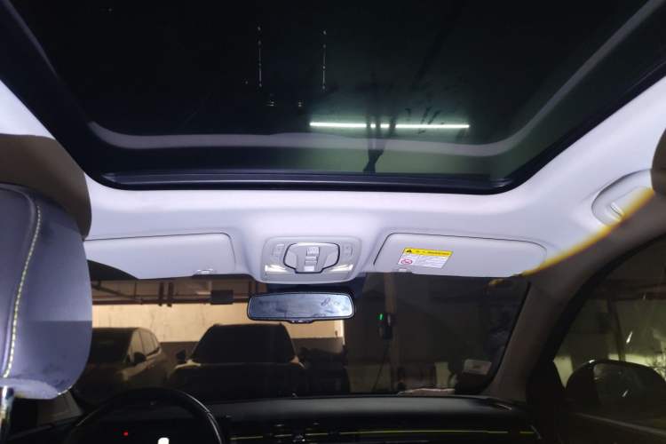 Used Roewe RX5 2021 PLUS 330TGI Automatic National Style Smart Luxury Edition