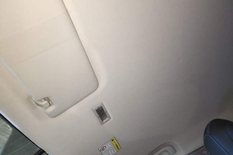 Used Roewe Clever 2022 311km QiQi BoBo Edition
