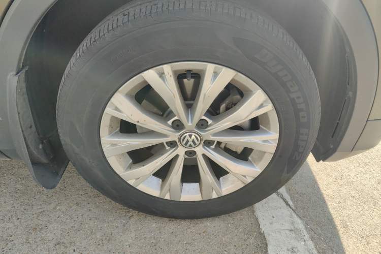 Used Volkswagen Tiguan L 2018 330TSI Automatic Two-Wheel Drive Luxury Edition