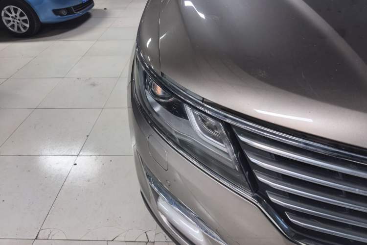 Used Lincoln MKC 2018 2.0T Two-Wheel Drive Luxury Edition