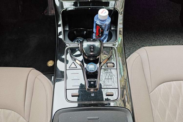 Used BYD Han 2025 EV Intelligent Driving Version 506KM Prestige Model
