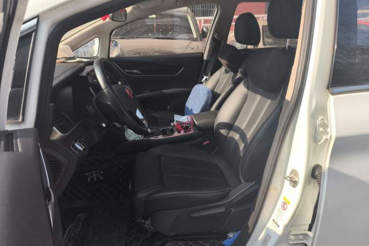 Used BYD Song MAX 2017 1.5T Automatic Smart Connect Elite 7-Seater