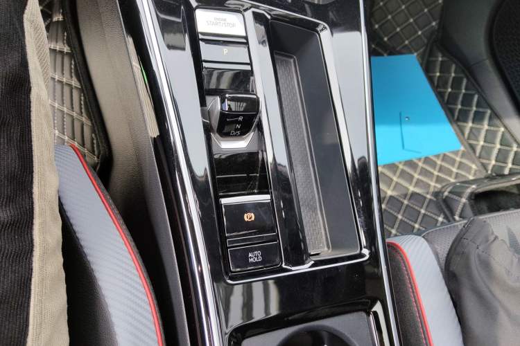 Used Volkswagen Lamando 2025 Lavida L 280TSI DSG Cool & Spicy Edition
